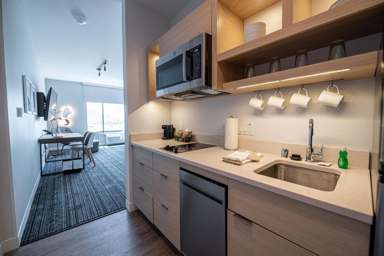 Towneplace Suites By Marriott Las Vegas North I-15 Εξωτερικό φωτογραφία